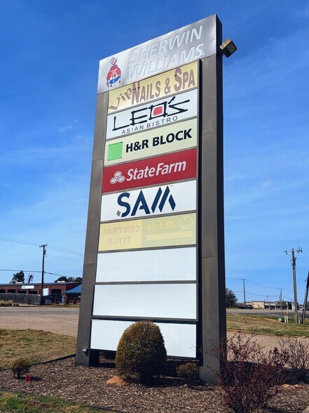 More Photos Of , Lindale General Retail For Sale