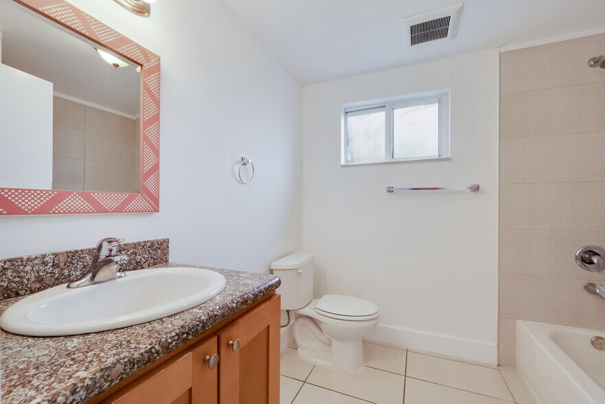 More Photos Of 750 SW 2nd St, Miami Apartments For Sale