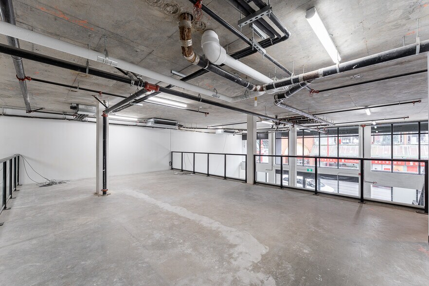 More Photos Of 243 Keefer st, Vancouver Storefront For Sale