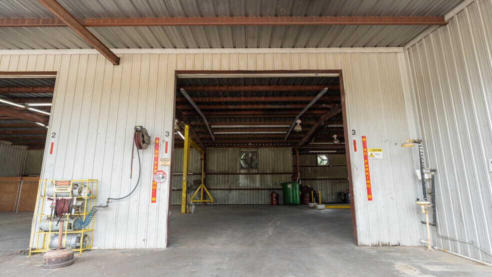 More Photos Of 565 Thomas St, Camilla Industrial For Sale