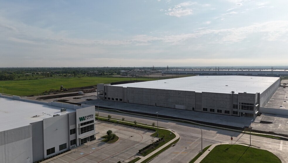 More Photos Of Sam Houston Pky, Houston Unknown For Lease