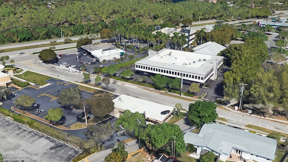 More Photos Of 8925 SW 148th St, Palmetto Bay Loft Creative Space For Lease