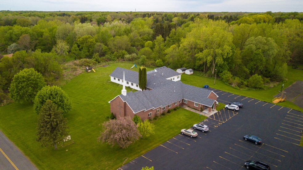 More Photos Of 1274 Penfield Center Rd, Penfield Religious Facility For Sale