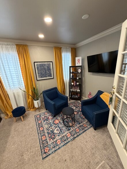 More Photos Of 4645 Tinker Diagonal St, Oklahoma City Loft Creative Space For Sale