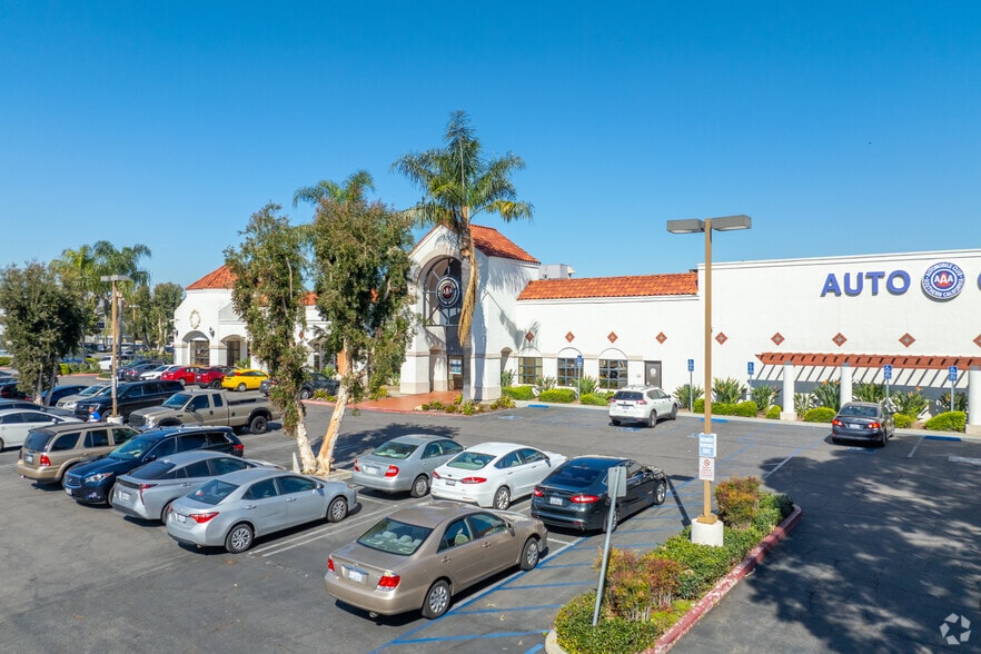 More Photos Of 1111 W Alameda Ave, Burbank Office For Sale