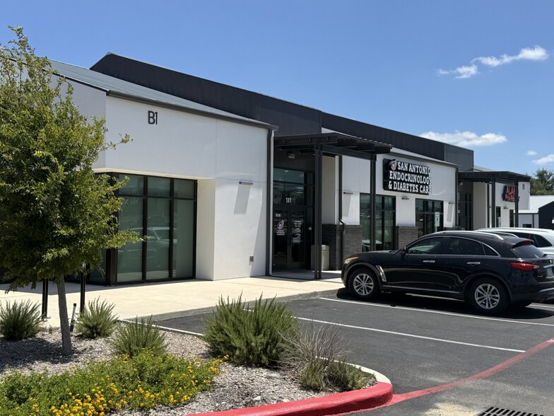 More Photos Of 10818 Town Center Dr, San Antonio Unknown For Lease