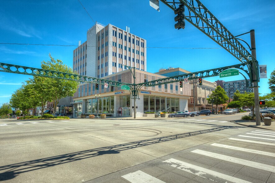 More Photos Of 1602-1604 Hewitt Ave, Everett Office For Lease