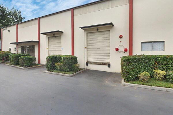 More Photos Of 420 S 96th St, Seattle Warehouse For Lease