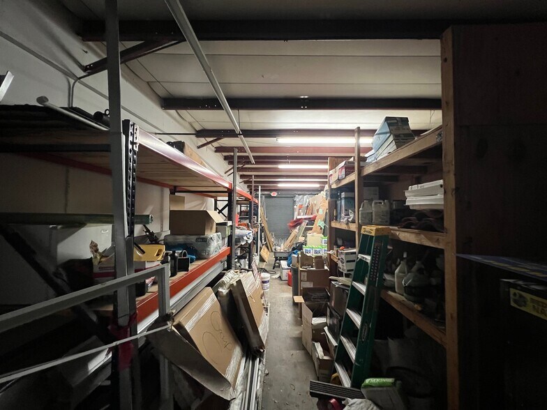 More Photos Of 3551 23rd Ave S, Lake Worth Warehouse For Lease