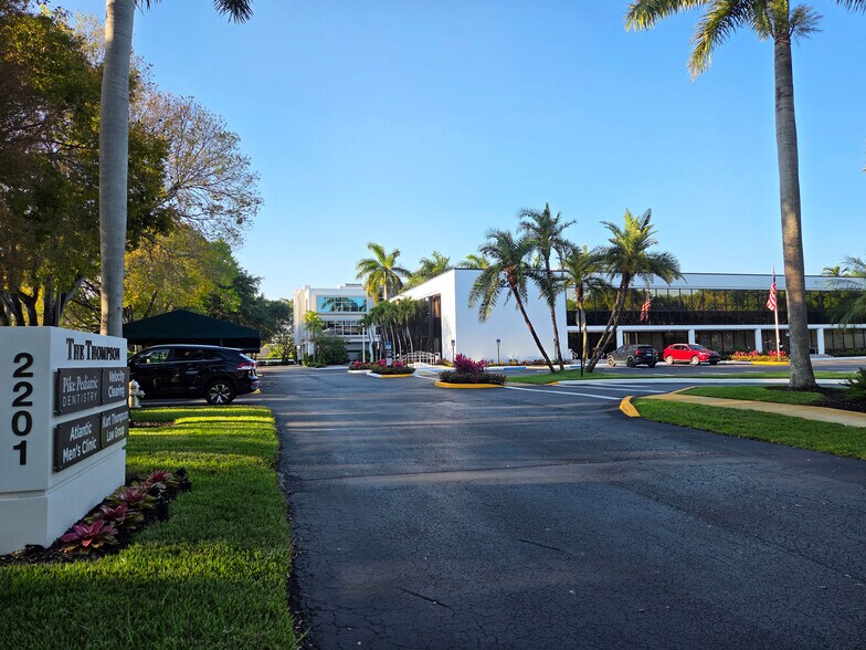 More Photos Of 2201 NW Corporate Blvd, Boca Raton Office For Lease