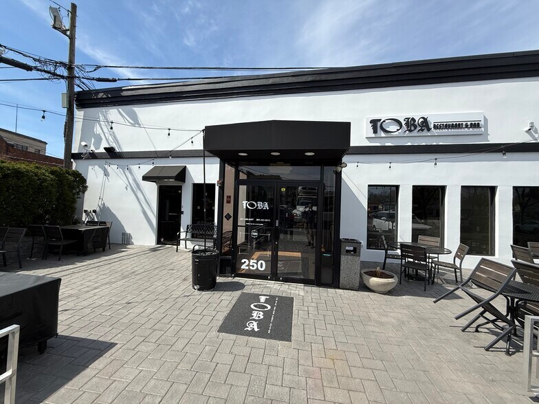 More Photos Of 447 Broadway, Westwood Restaurant For Sale