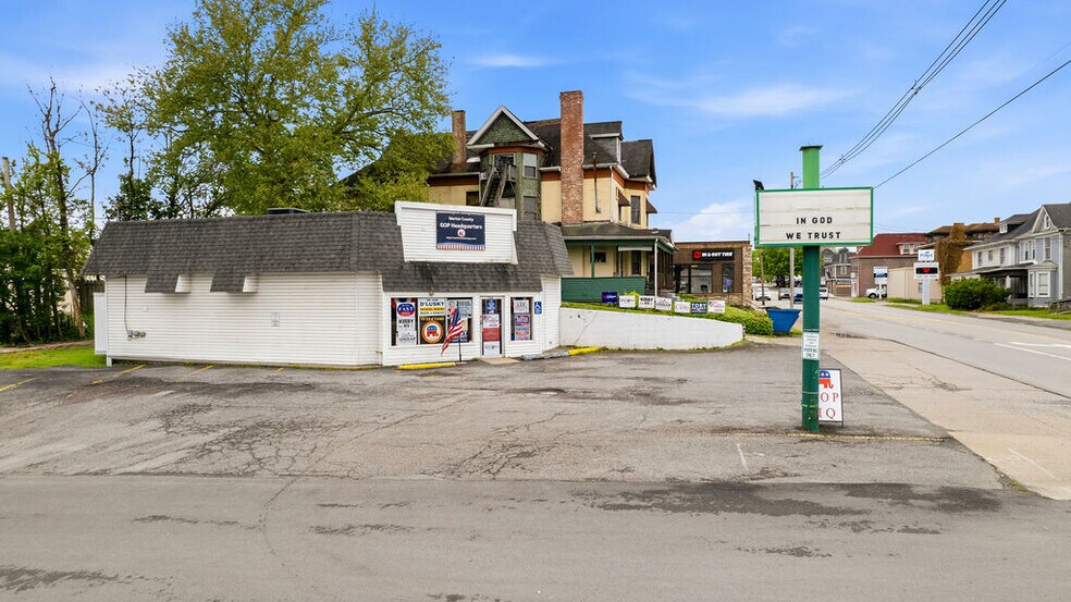 Primary Photo Of 500 Fairmont Ave, Fairmont Restaurant For Sale