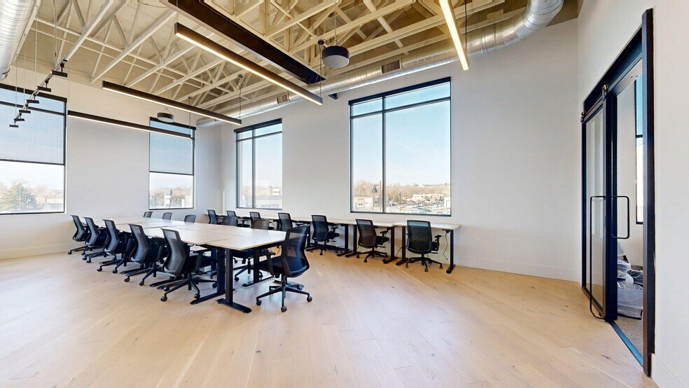 More Photos Of 412 W Rivers Edge Dr, Provo Coworking Space