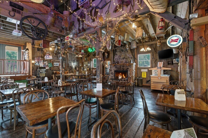 More Photos Of 581 US Route 9, Schroon Lake Restaurant For Sale