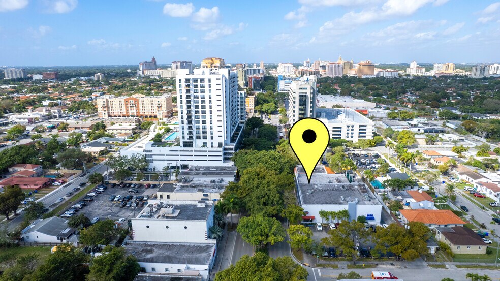 Primary Photo Of 3113-3121 Coral Way, Coral Gables Storefront Retail Office For Lease