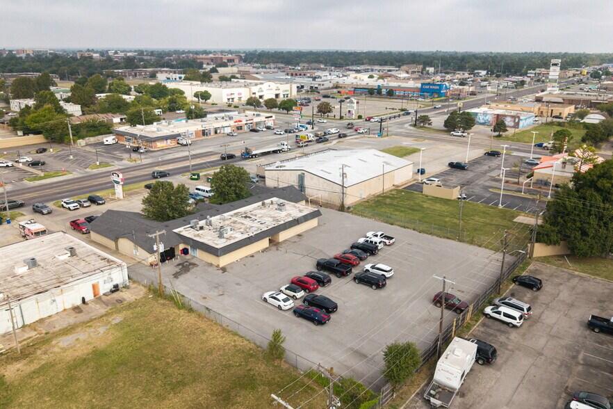 More Photos Of 3530 N MacArthur Blvd, Oklahoma City Medical For Sale