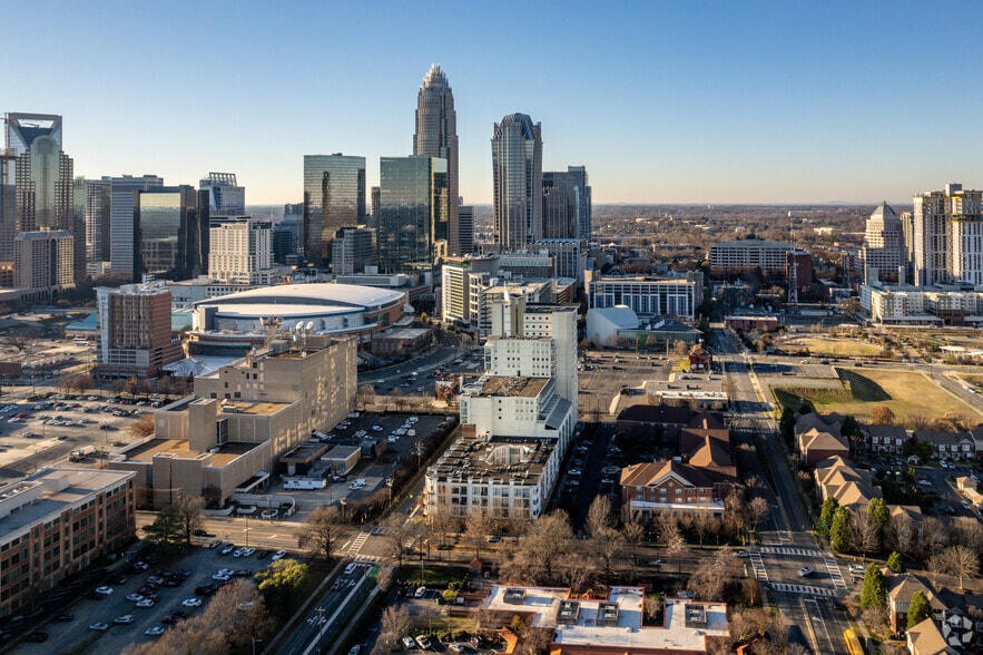 More Photos Of 505 E 6th St, Charlotte Apartments For Sale