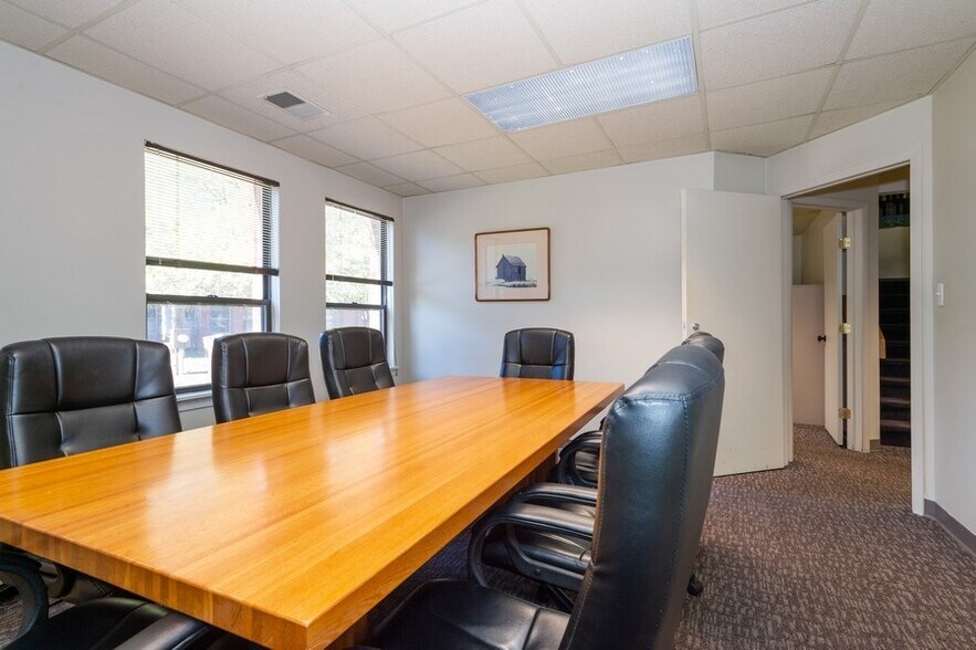 More Photos Of 35-37 Tamarack Cir, Skillman Medical For Lease