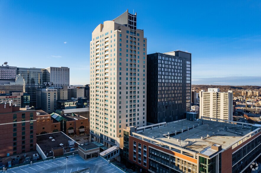 More Photos Of 15 1st St SE, Rochester Hotel For Lease