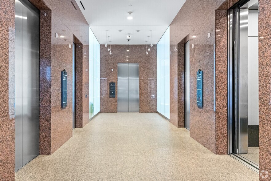 More Photos Of 233 Benmar Dr, Houston Office For Lease