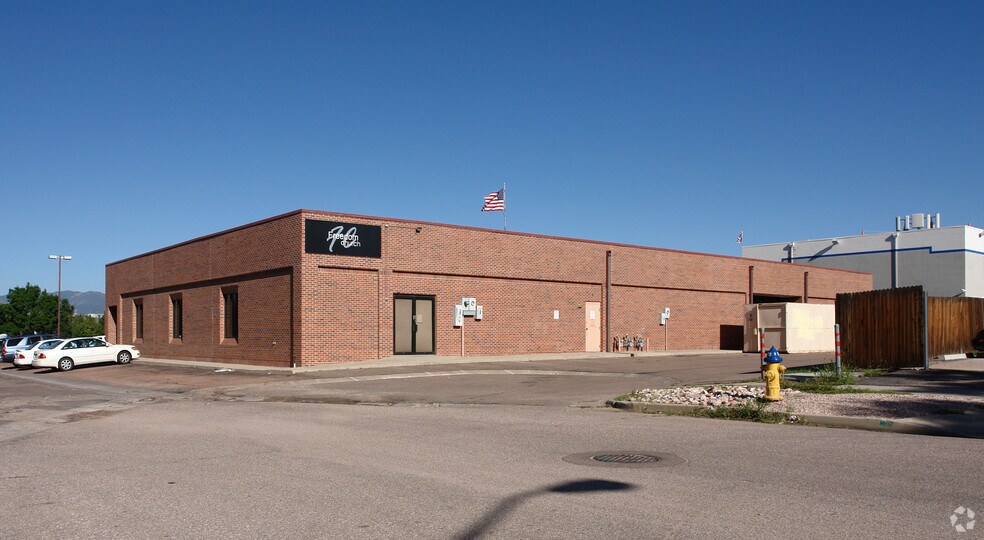 More Photos Of 3945 N Academy Blvd, Colorado Springs Freestanding For Lease