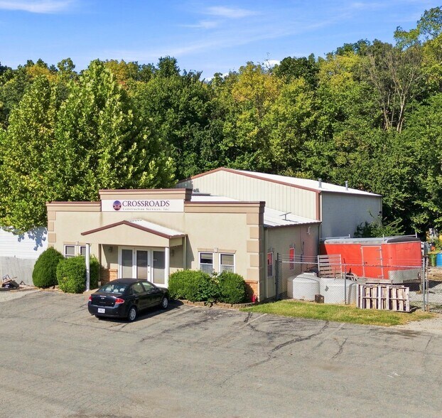 More Photos Of 1736 Flint Hill Park Ln, Wentzville Warehouse For Sale