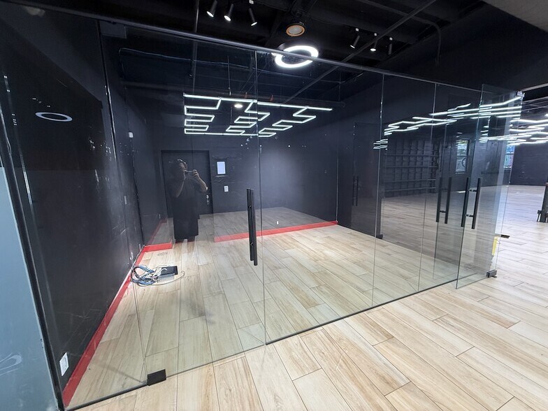 More Photos Of 816 NW 6th Ave, Fort Lauderdale Warehouse For Lease