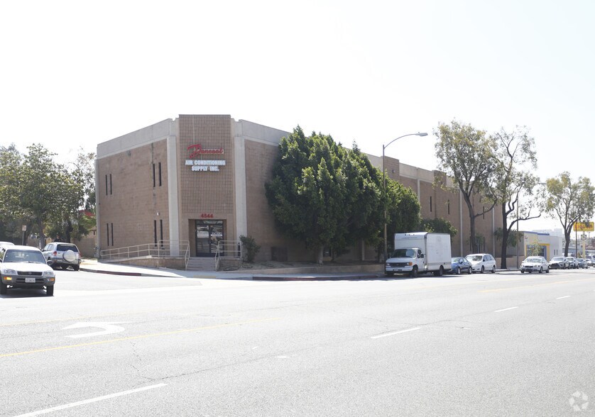 Primary Photo Of 4544 San Fernando Rd, Glendale Light Manufacturing For Lease