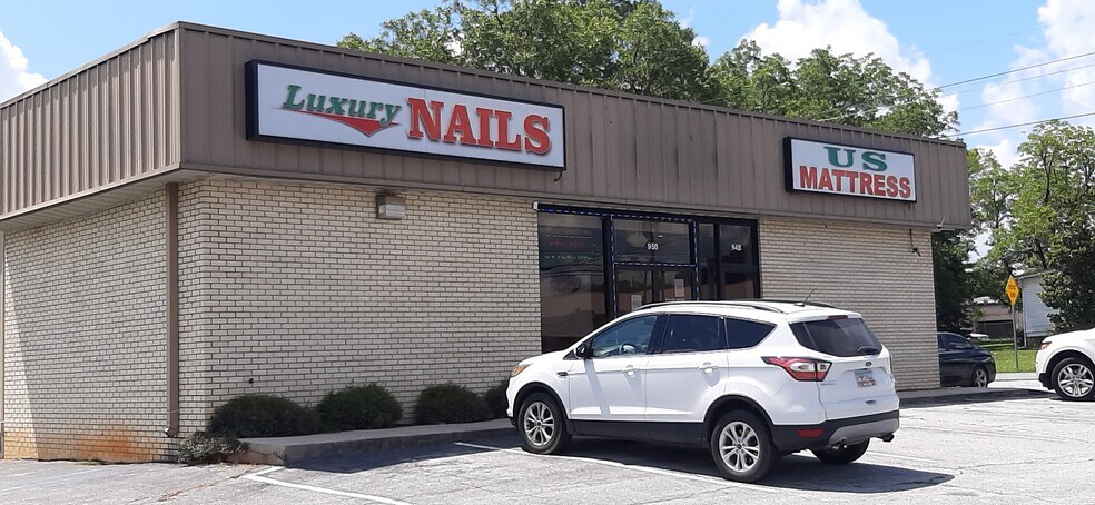 Primary Photo Of 950 Elbert St, Elberton Freestanding For Lease