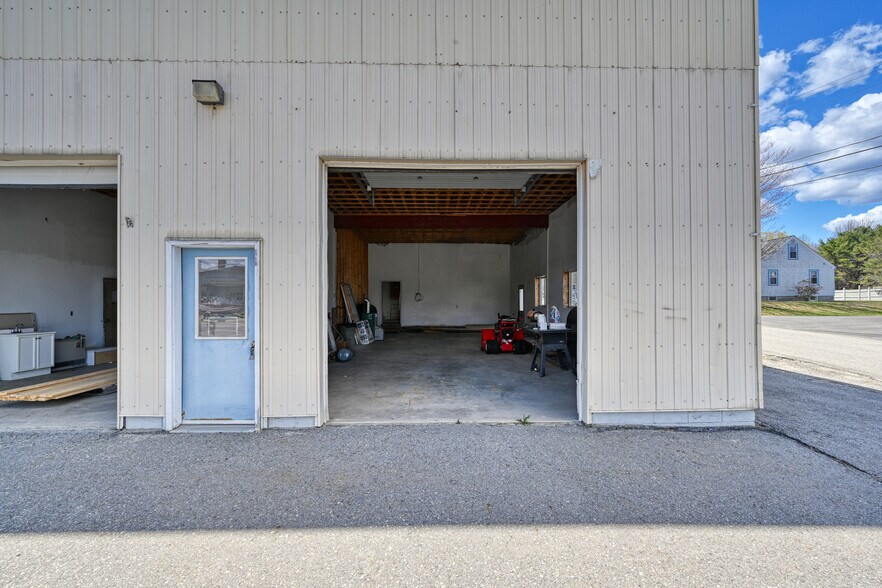 More Photos Of 74 Route 133, Winthrop Flex For Sale