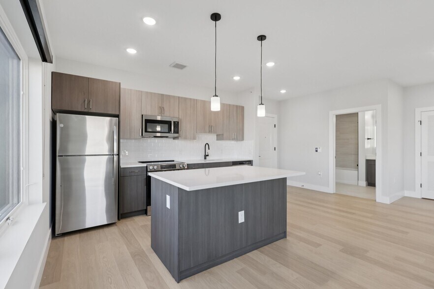 More Photos Of 34-40 Hudson St, Newark Apartments For Lease