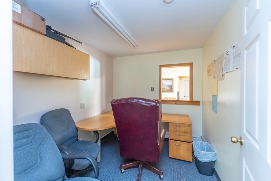 More Photos Of 1520 Broadway, Esopus Freestanding For Sale