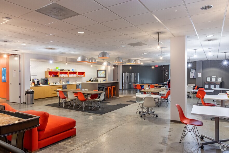 More Photos Of 680 Engineering Dr, Peachtree Corners Research And Development For Sale