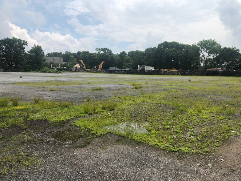 More Photos Of 2777 Arthur Kill Rd, Staten Island Land For Lease