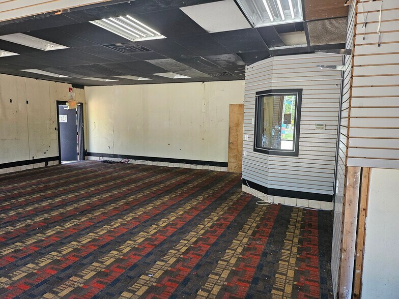 More Photos Of 3001 Bayshore Rd, Cape May Freestanding For Sale