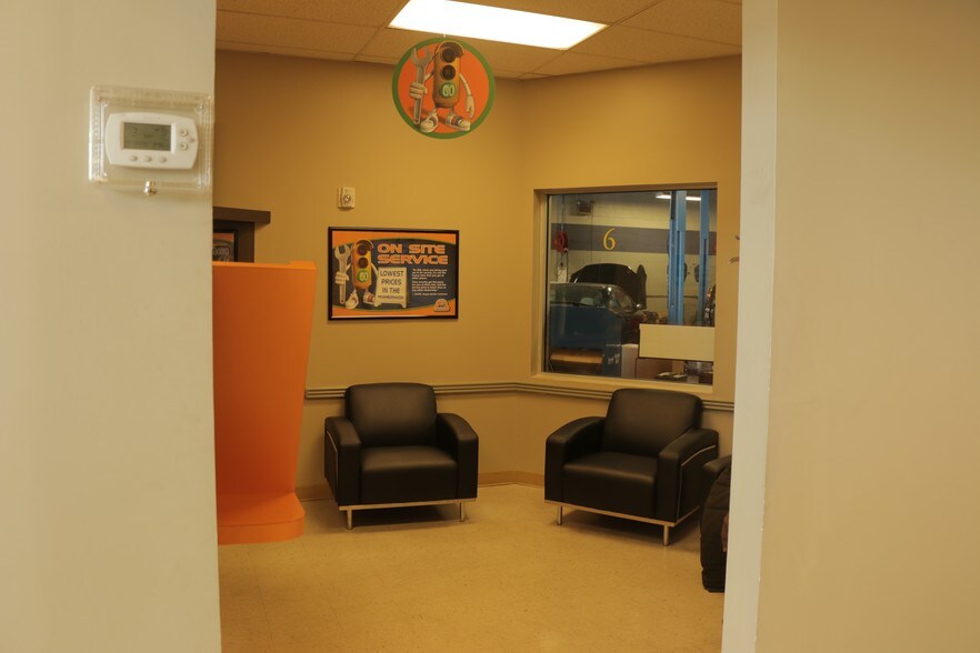 More Photos Of 1225 Route 9 N, Old Bridge Auto Repair For Lease