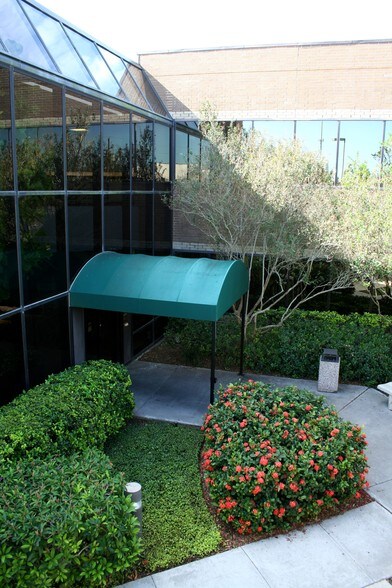 More Photos Of 4646 Corona Dr, Corpus Christi Office For Lease