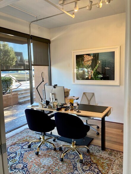 More Photos Of 5724-5726 La Jolla Blvd, La Jolla Apartments For Sale