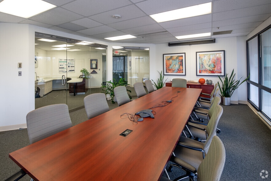 More Photos Of 8 Neshaminy Interplex, Trevose Office For Lease