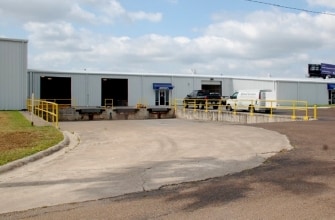 More Photos Of 2810 N Expressway 77, Harlingen Warehouse For Lease