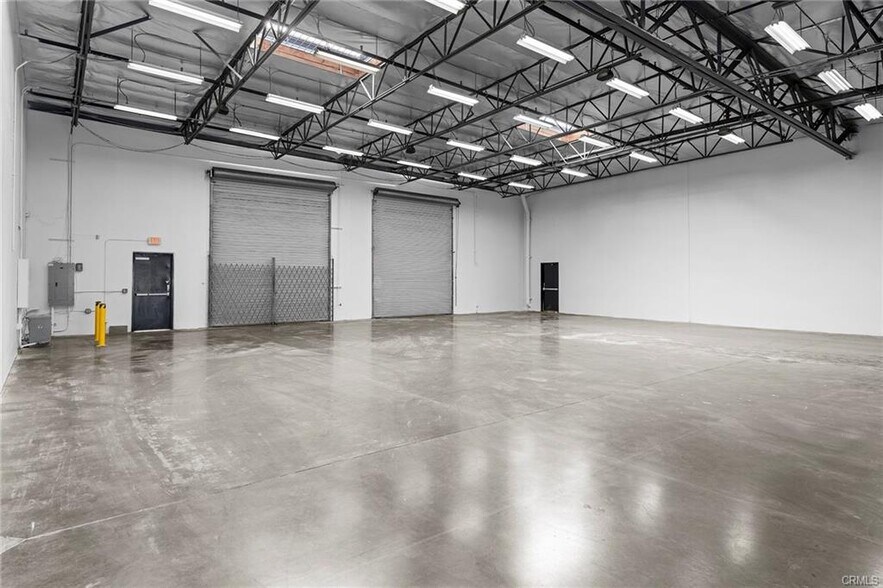 More Photos Of 15350 Fairfield Ranch Rd, Chino Hills Warehouse For Lease