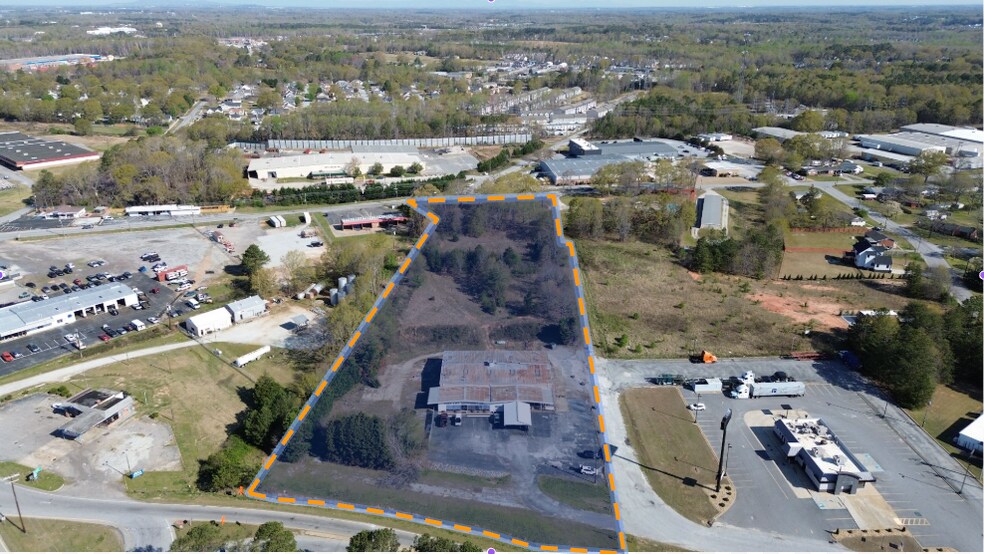 Primary Photo Of 201 Chevy Dr, Fountain Inn Light Distribution For Sale