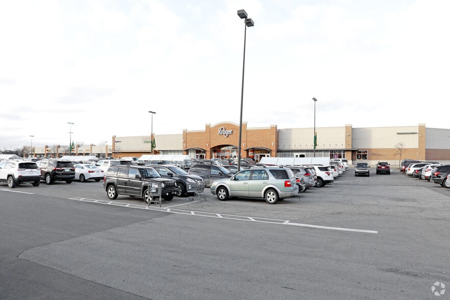 Primary Photo Of 21475-21745 21 Mile Rd, Macomb Storefront For Lease