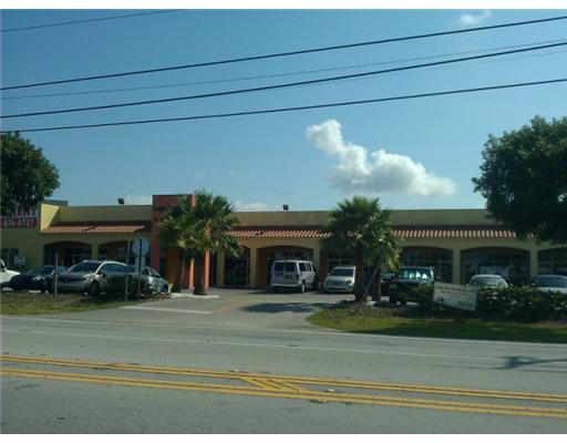 More Photos Of 12975 W Okeechobee Rd, Hialeah General Retail For Lease