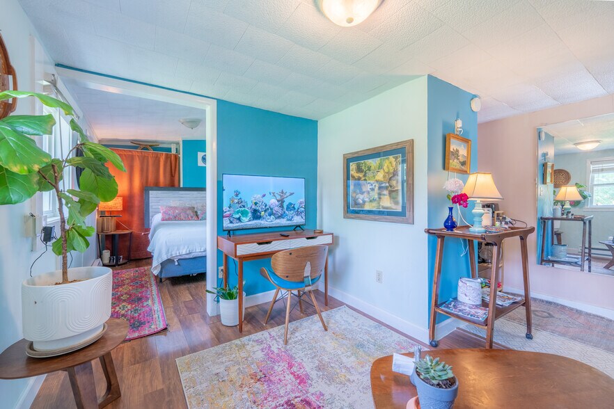 More Photos Of 1101 S Rogers St, Bloomington Multifamily For Sale