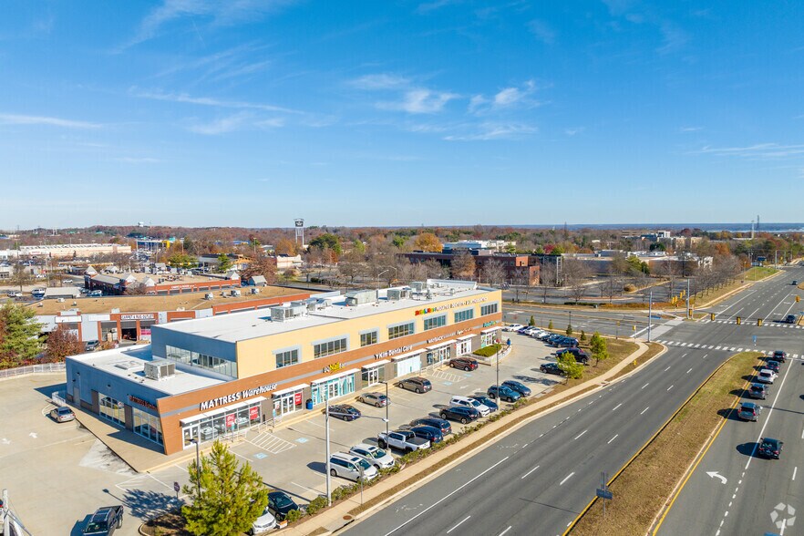 More Photos Of 2680 Opitz Blvd, Woodbridge Office For Lease
