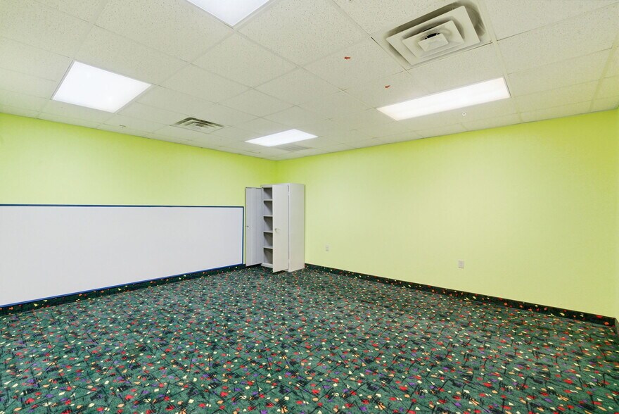 More Photos Of 129 Ranch House rd, Willow Park Specialty For Sale