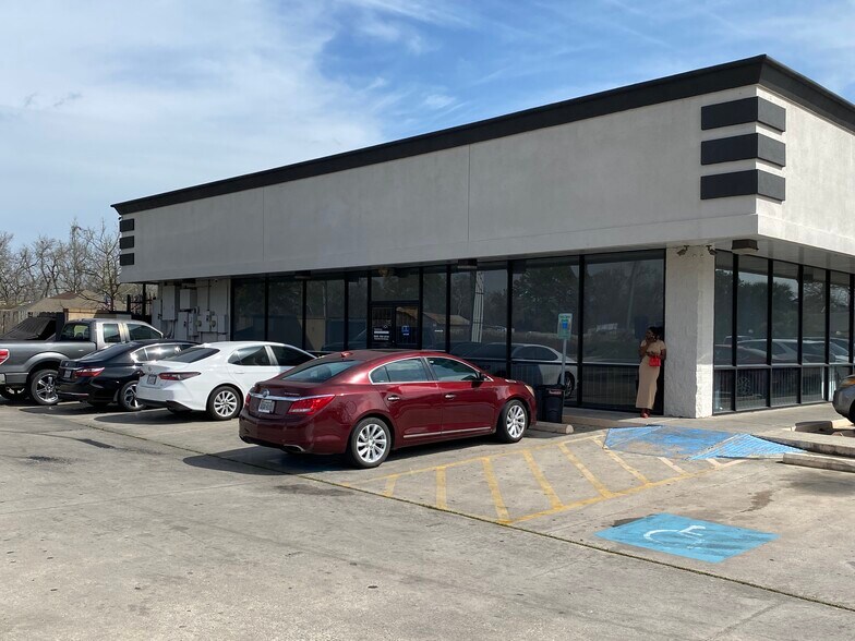 4217 Tidwell Rd, Houston, TX 77093 Storefront For Sale