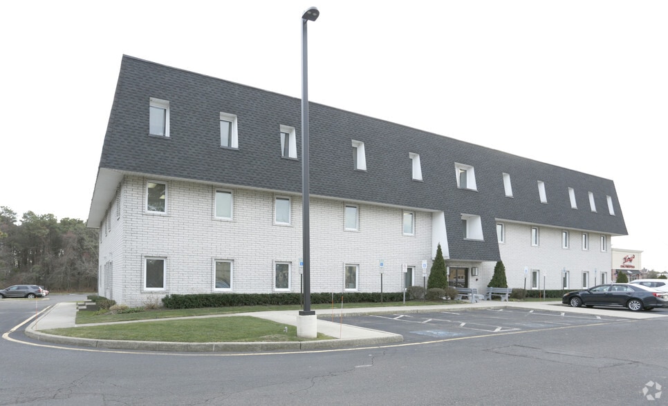 More Photos Of 525 Route 70, Brick Medical For Lease