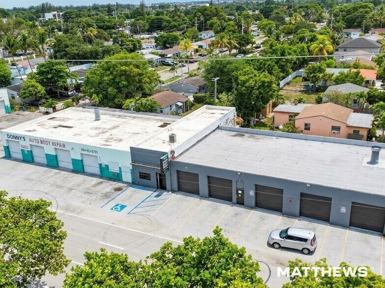 More Photos Of 1346 S Dixie Hwy, Hollywood Warehouse For Lease
